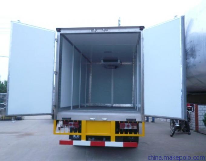 山西地區(qū)伊利雪糕冷藏車采購指南 聚焦汽車廂體制造與價(jià)格解析